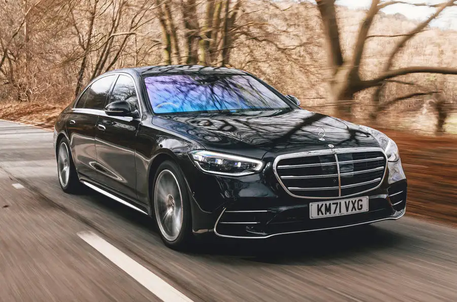 Allowed Mercedes S-Class Photo Doesn't Look Like It [UPDATE]