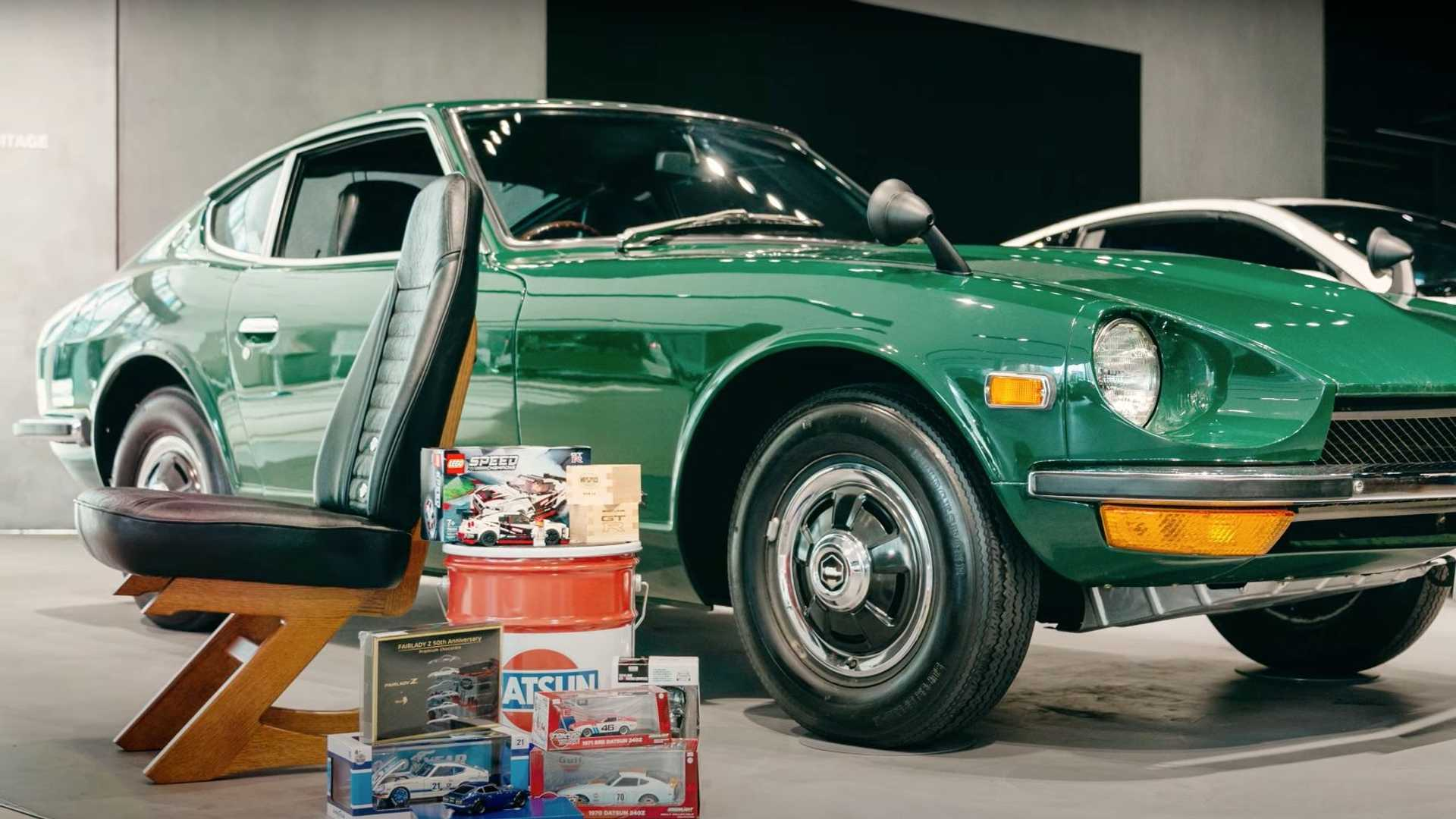 Nissan Should Sell The Classic Fairlady Z chair 'Cause we'll Buy One