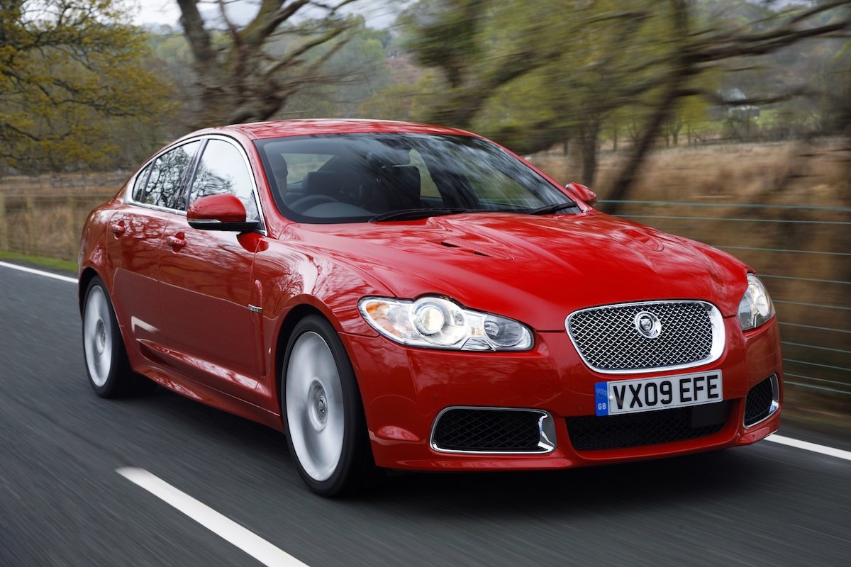 Jaguar XFR-R in Red