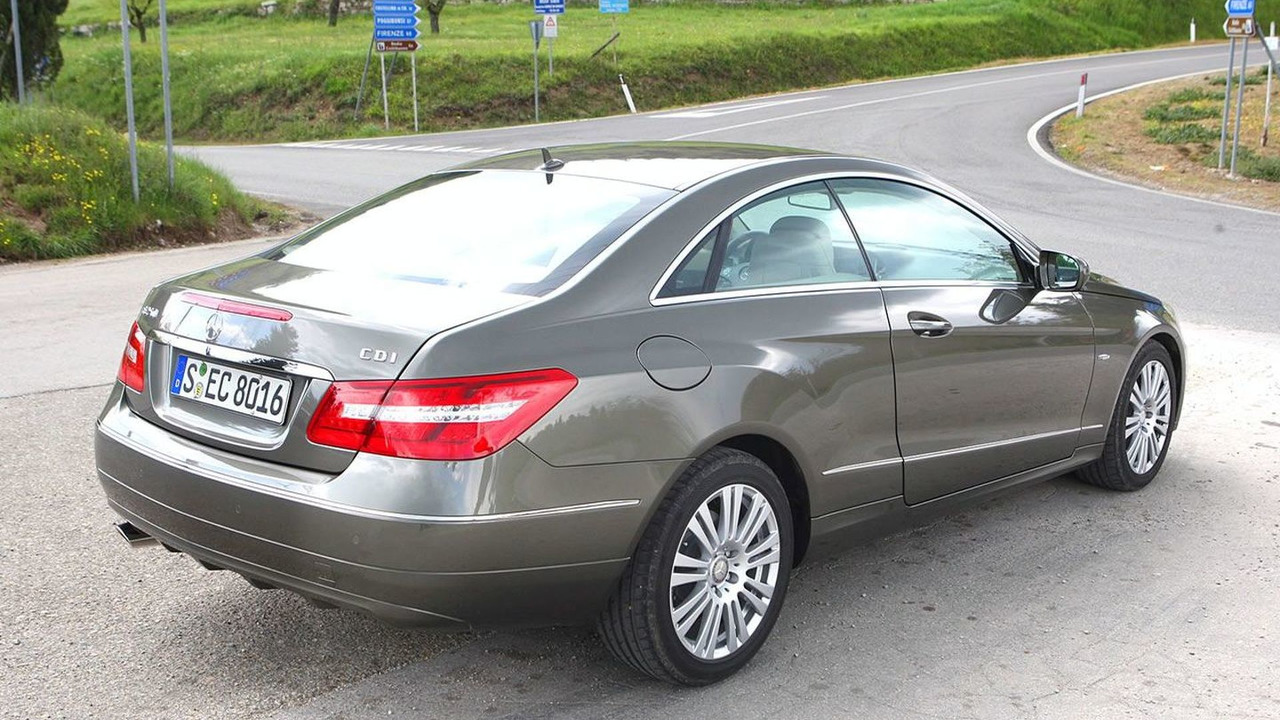 2010 Mercedes E-Class Coupe is built on the W204 C-Class Platform