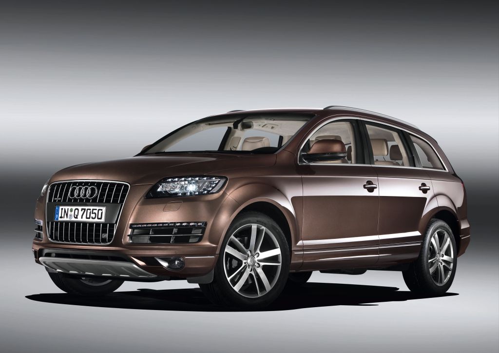 2010 Audi Q7 Facelift Revealed