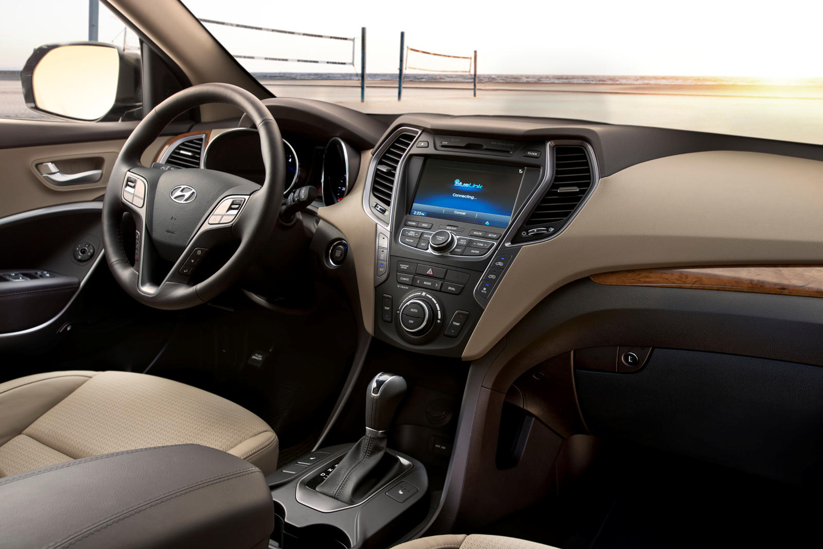 Interior design of 2013 Hyundai Santa Fe unveiled - plus photos from leaked brochure