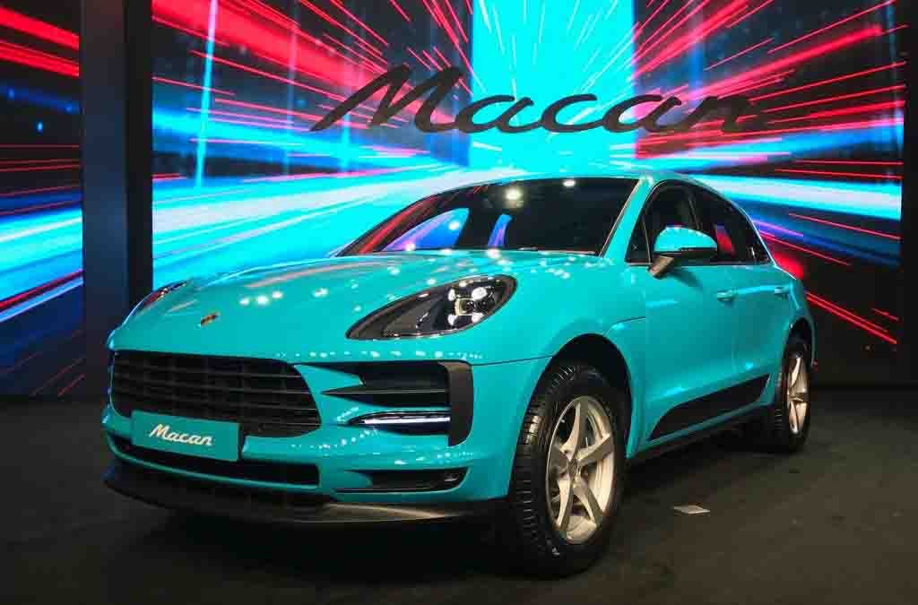 2019 Porsche Macan Redesigned With Subtle Facelift Automotive News