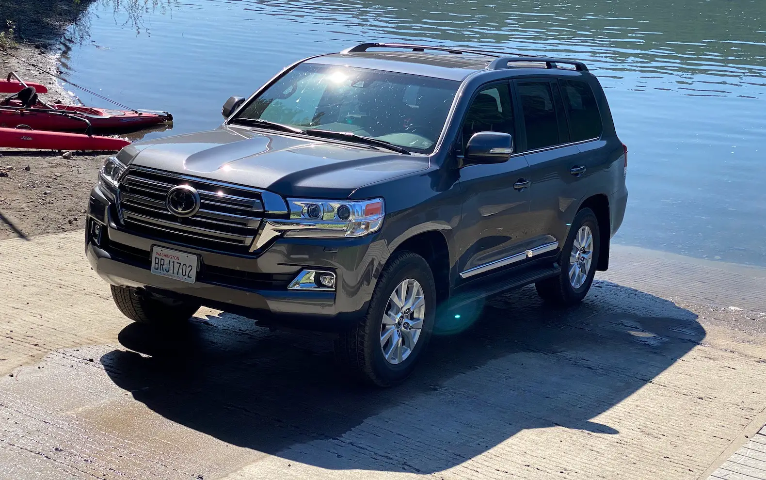 The Toyota Land Cruiser will make its debut in April 2021.