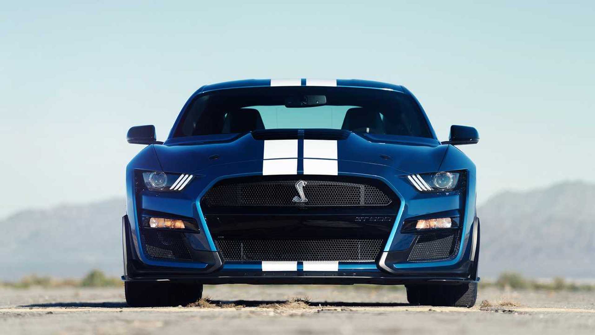 2020 Ford Shelby GT500 Live from The Detroit Auto Show