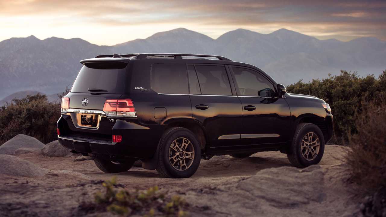 Chicago's 2020 Toyota Land Cruiser Heritage Edition arrives