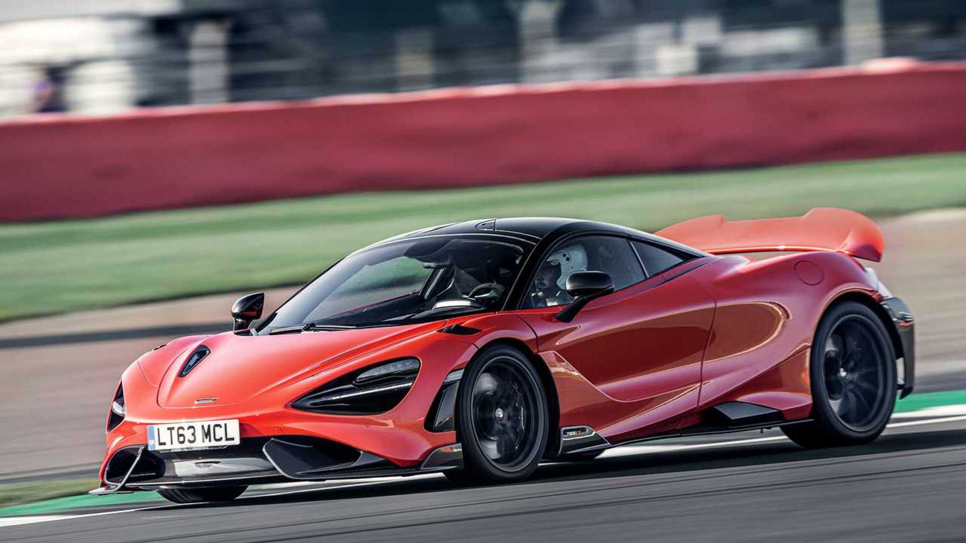 How to embarrass a McLaren on Drag Strip: Use another McLaren