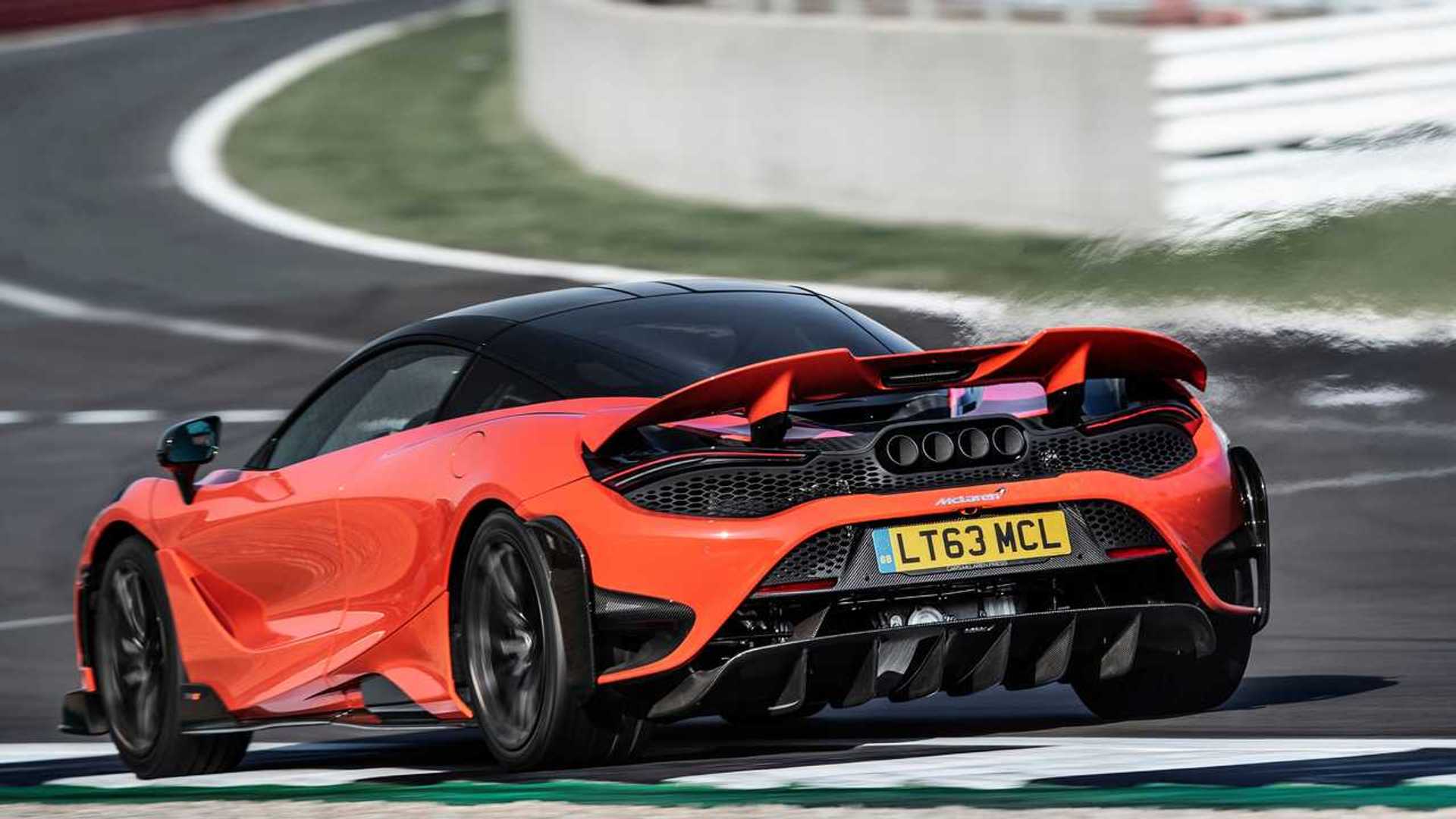 How to embarrass a McLaren on Drag Strip: Use another McLaren