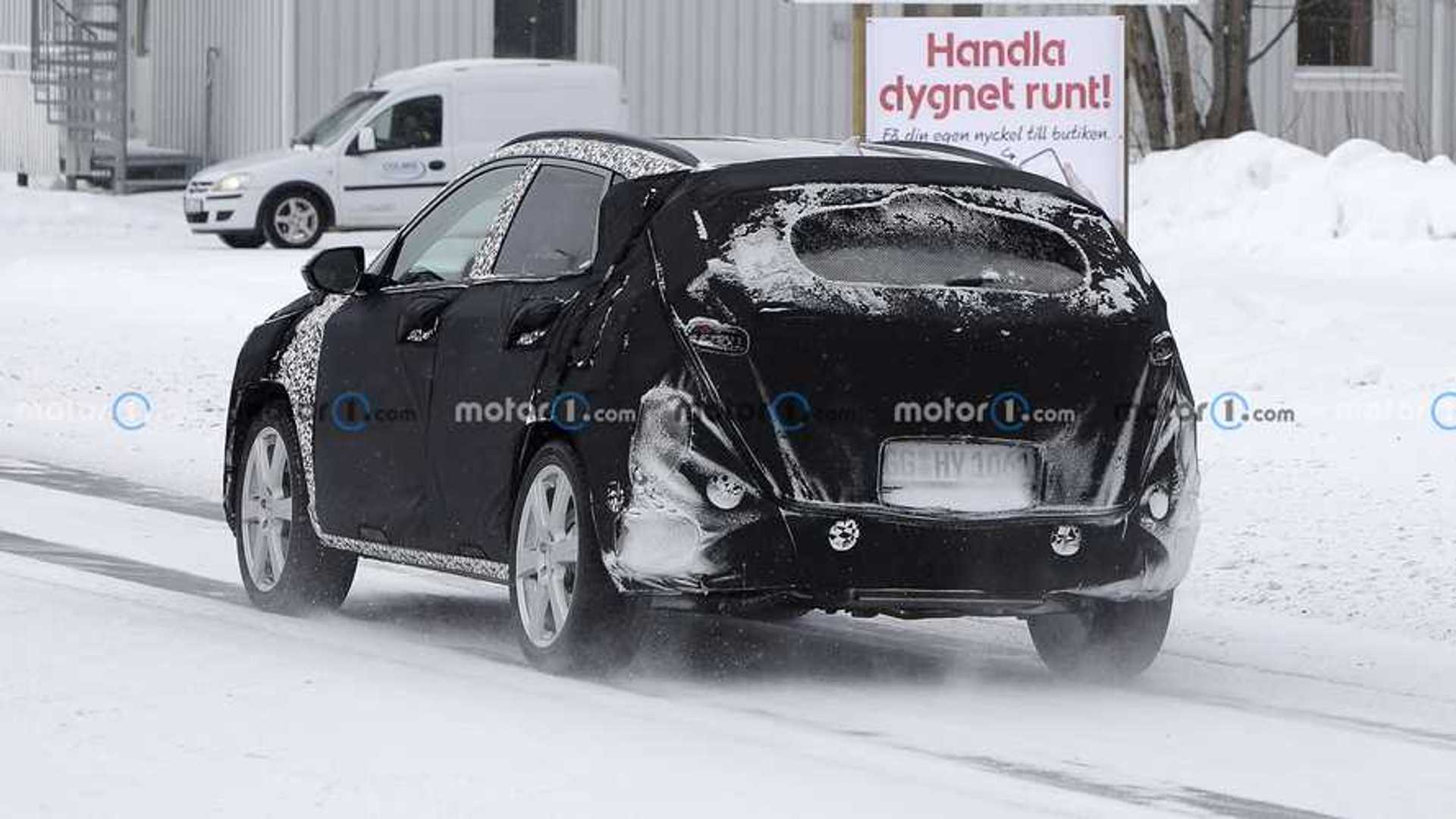 2023 Hyundai Kona on Aftermarket Wheels Found In Snowy Sweden