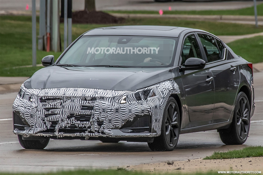 2023 Nissan Altima Caught Hiking Mild Redesign in First Spy Shots