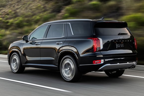 Snazzy Hyundai Palisade Calligraphy Getting Less-Expensive FWD Model