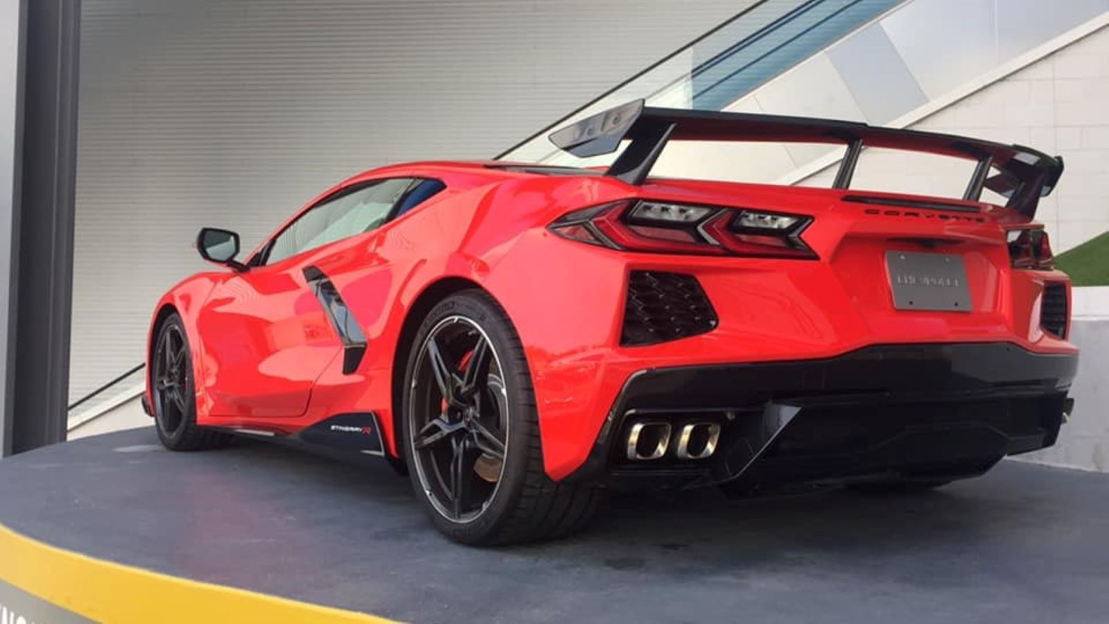 Corvette Stingray R Found Looking Aggro at Daytona Speedway