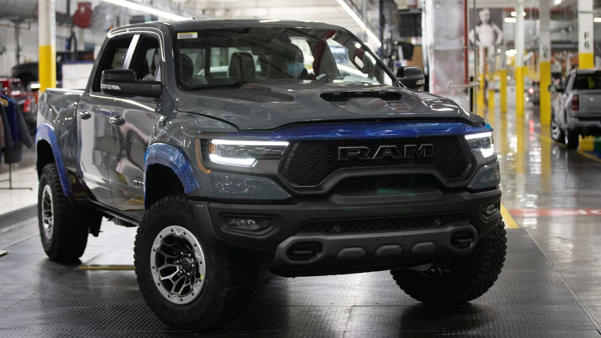 Stellantis Starting 84-Hour Work Week At Ram Truck Plant