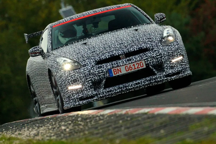 Nissan GT-R Breaks the Previous April 15th Record Time at Nurburgring