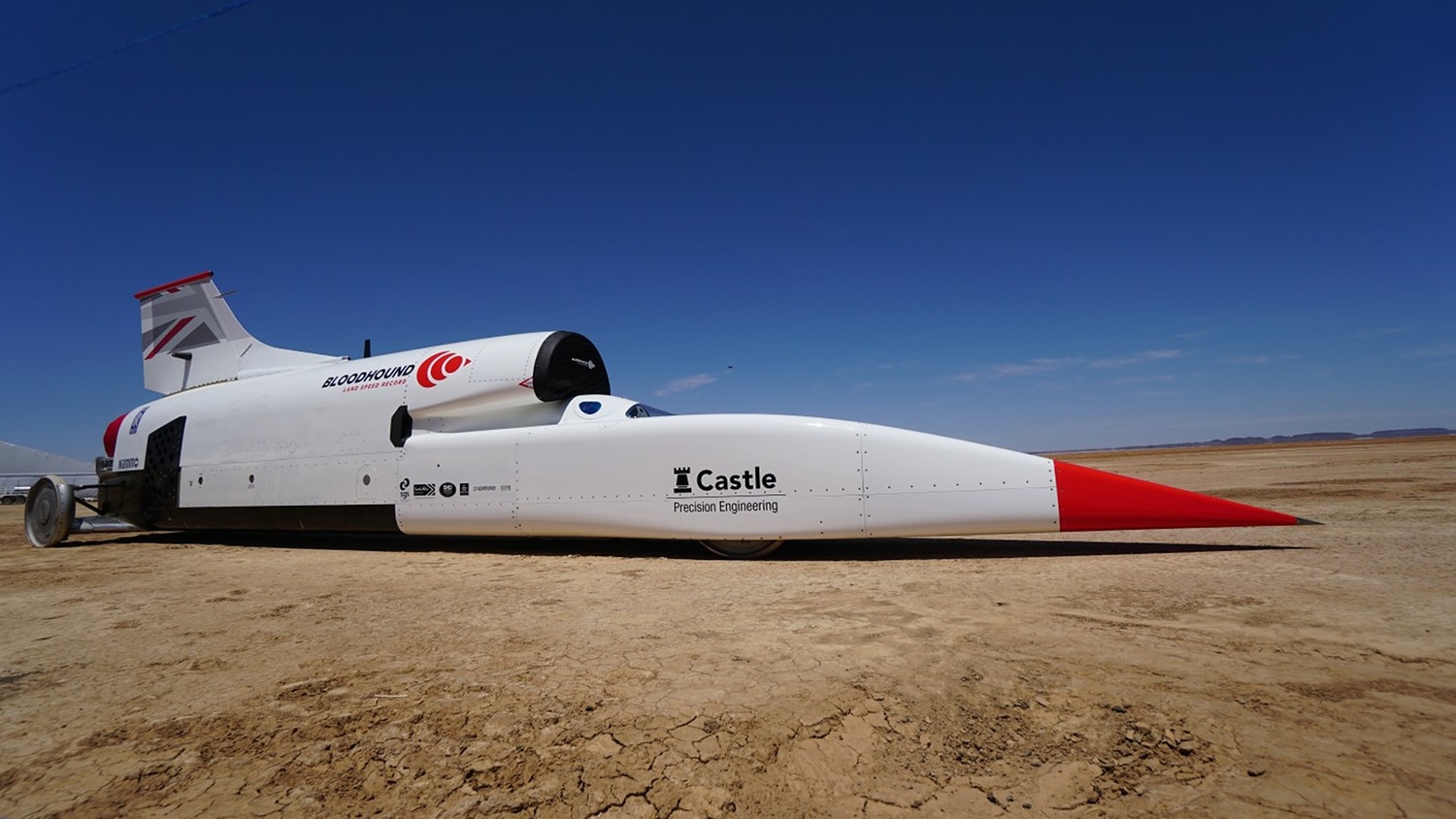 Bloodhound LSR nips at 500 MPH in the latest high-speed test