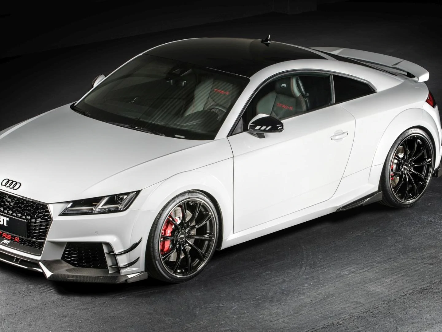 Audi TT RS - R Is A 500-Horsepower Baby R8 That Looks Good