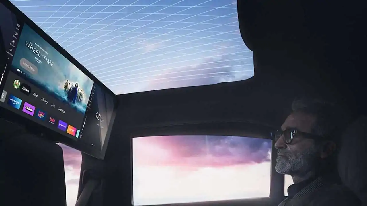 BMW i7 Teaser Screen Shows Panoramic Rear Seat 8K Theater