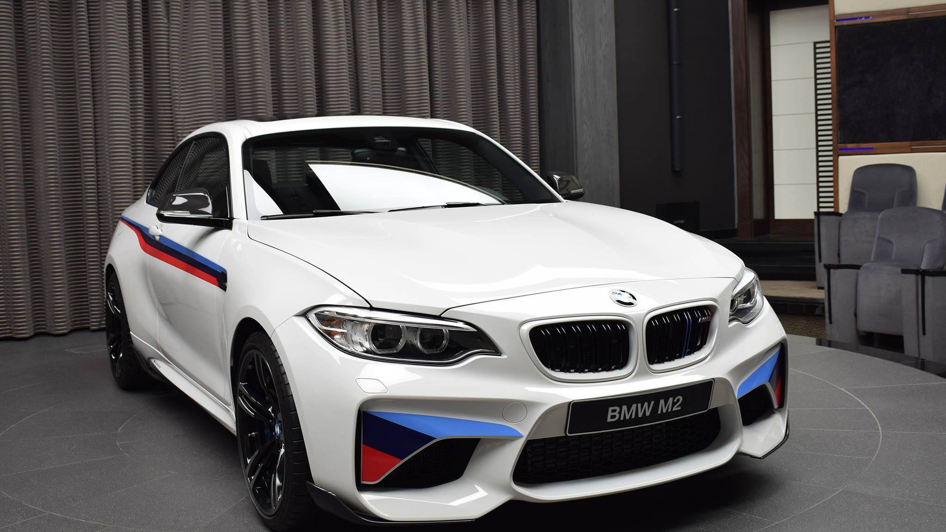 BMW M2 Facelift: 168 MPH in Top Speed Attempt