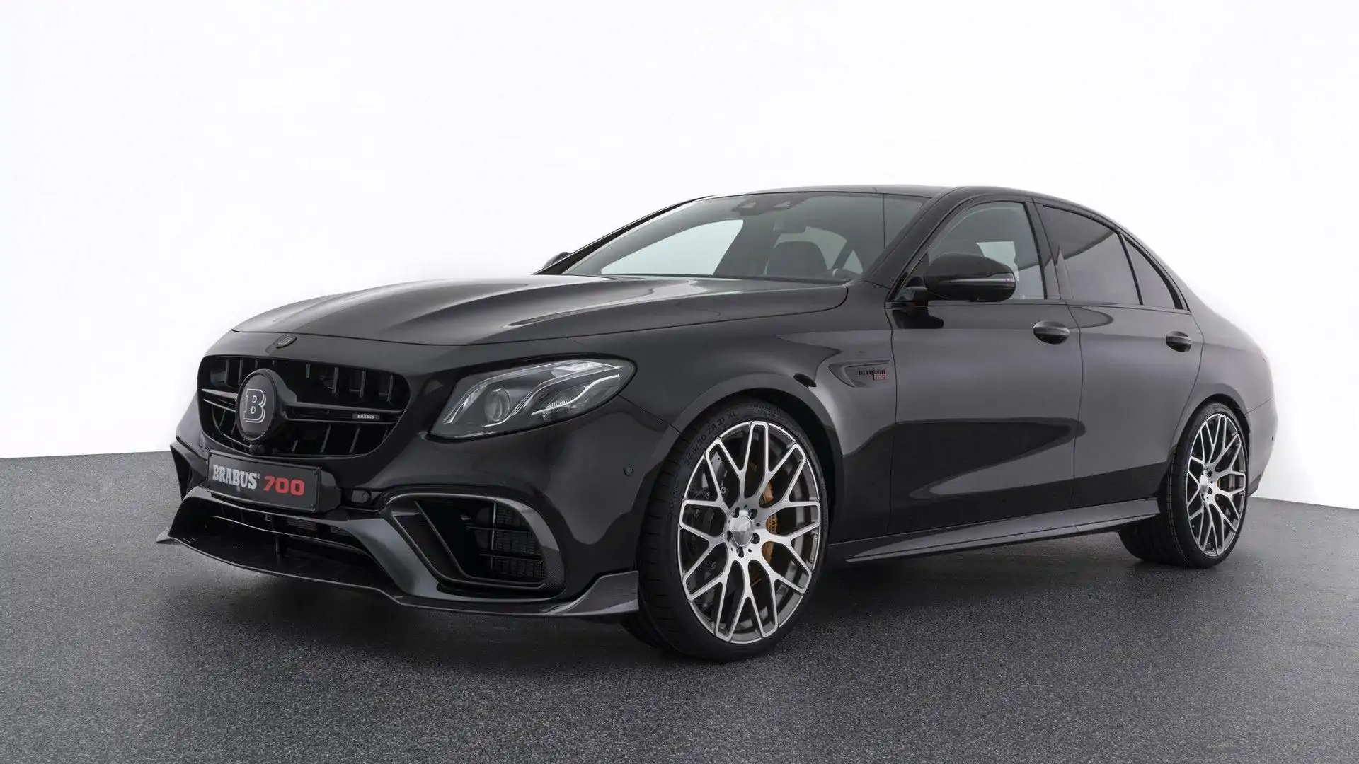 Brabus Mercedes E63 S 700-HP Twin-Turbo V8 Is Ready For Frankfurt