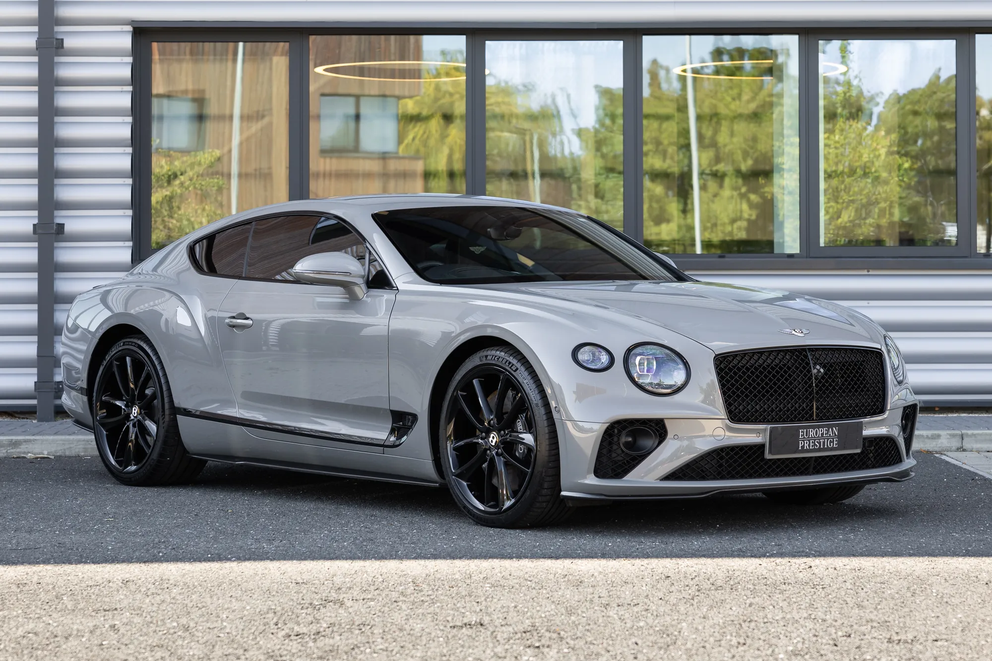 This is How to Build the Bentley Continental GT W12