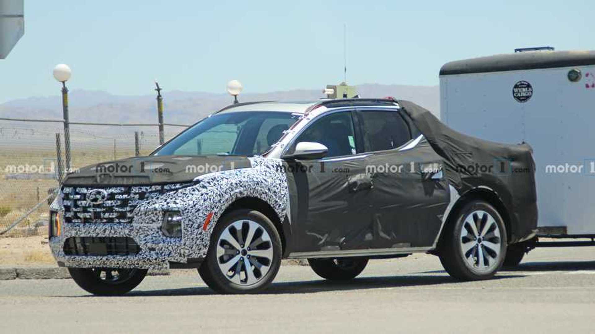 Hyundai Santa Cruz Pickup Shows Less Camo Than Ever