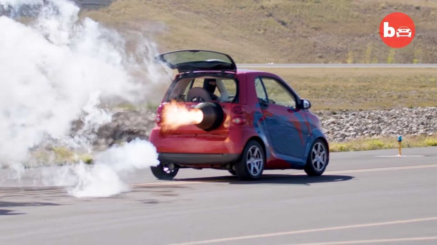 Someone put a bonkers jet engine into a Smart ForTwo