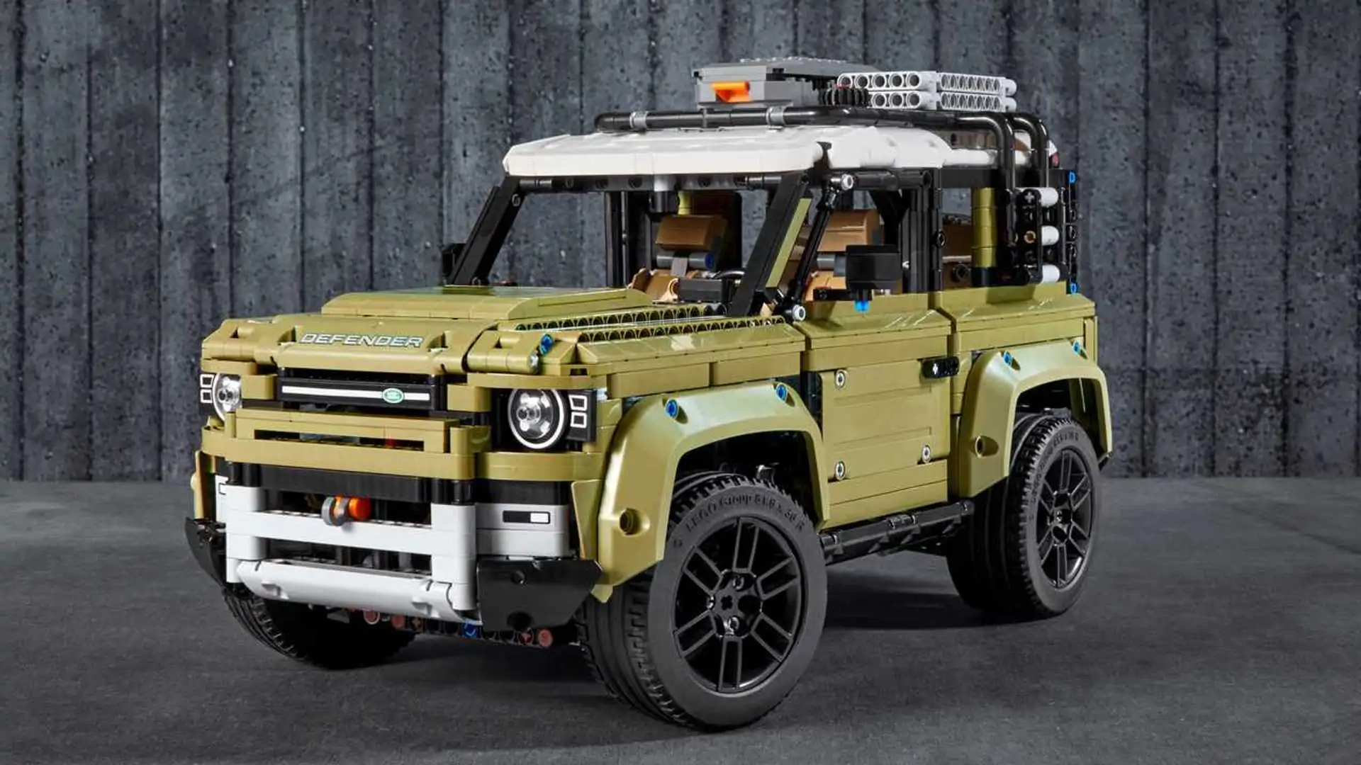 2020 Land Rover Defender Lego Technic Ready for Miniature Offroad Fun