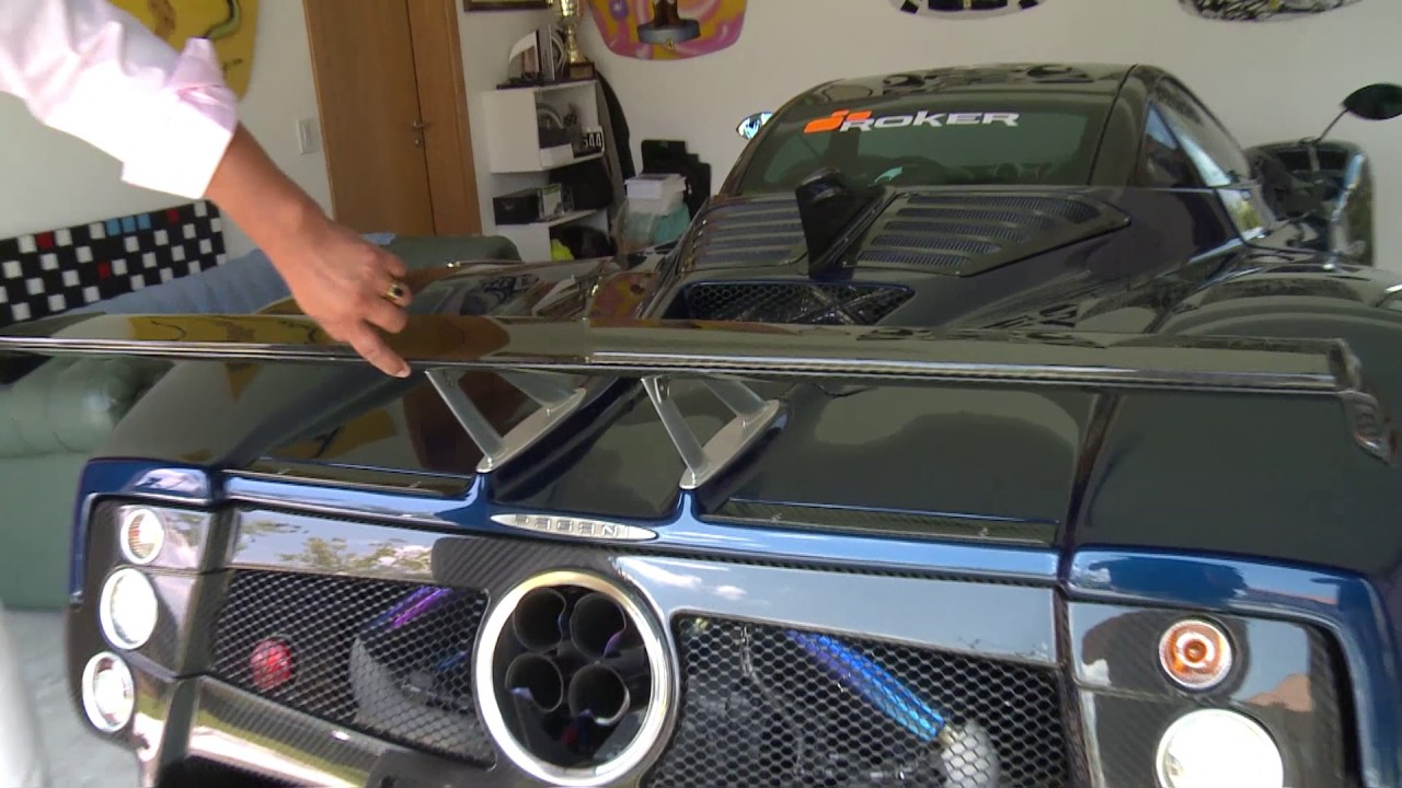 Pagani Zonda is rear-ended by a guy making video