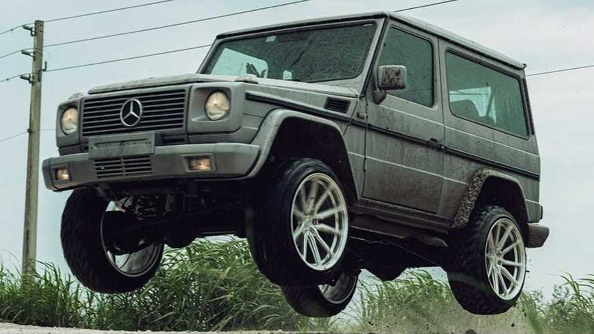 Watch an Old Three-Door Mercedes G-Class go Airborne