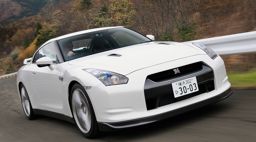 Nissan GT-R Breaks the Previous April 15th Record Time at Nurburgring