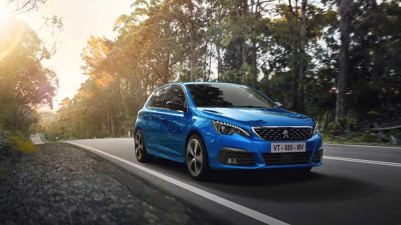 Peugeot 308 2021 Revealed with More Tech, but It's Not the Next-Gen Model