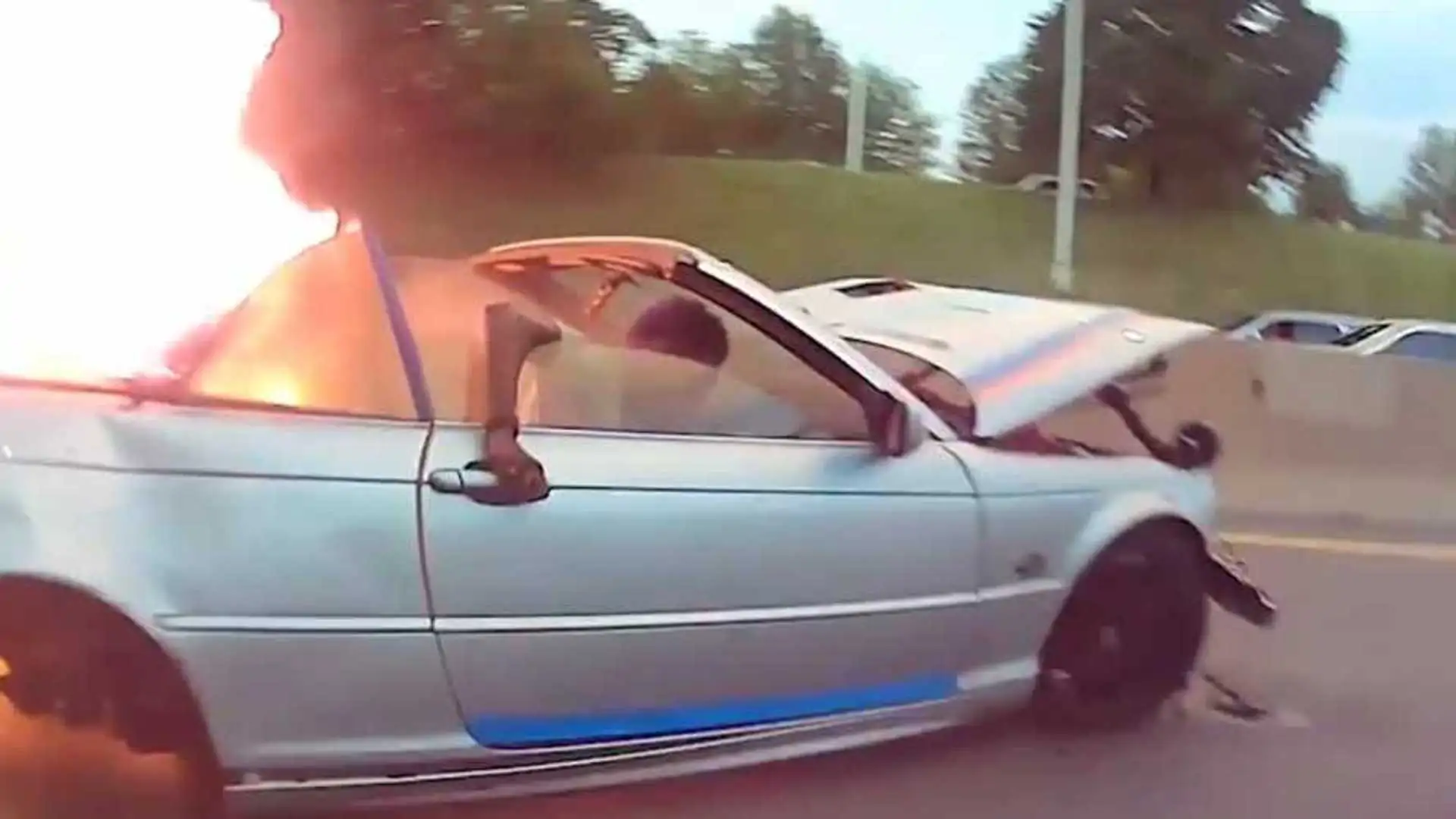 Michigan officer rescues man from burning car in horrifying video