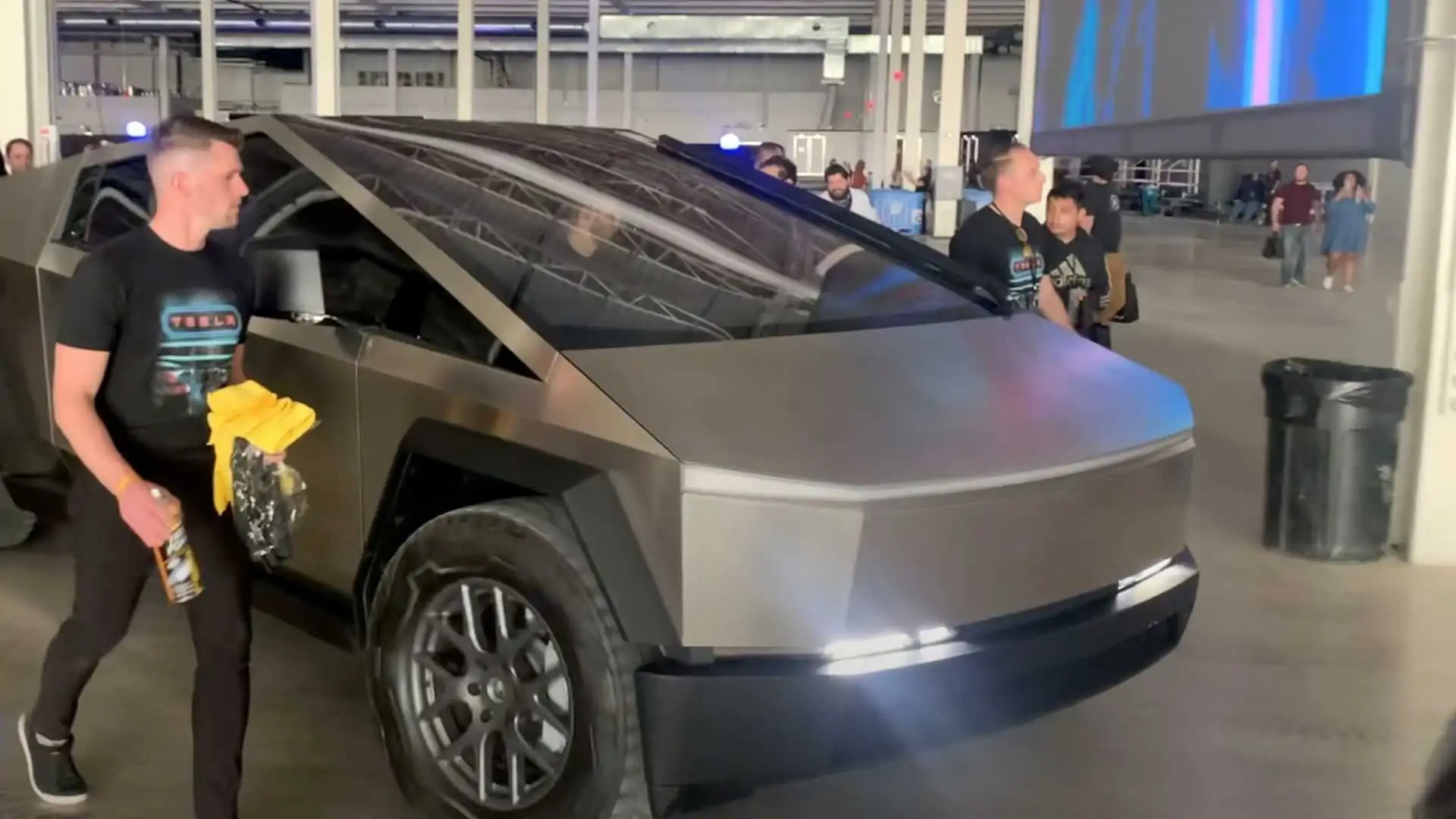 New Videos Show That Tesla Cybertruck Is Nearly Ready For Production