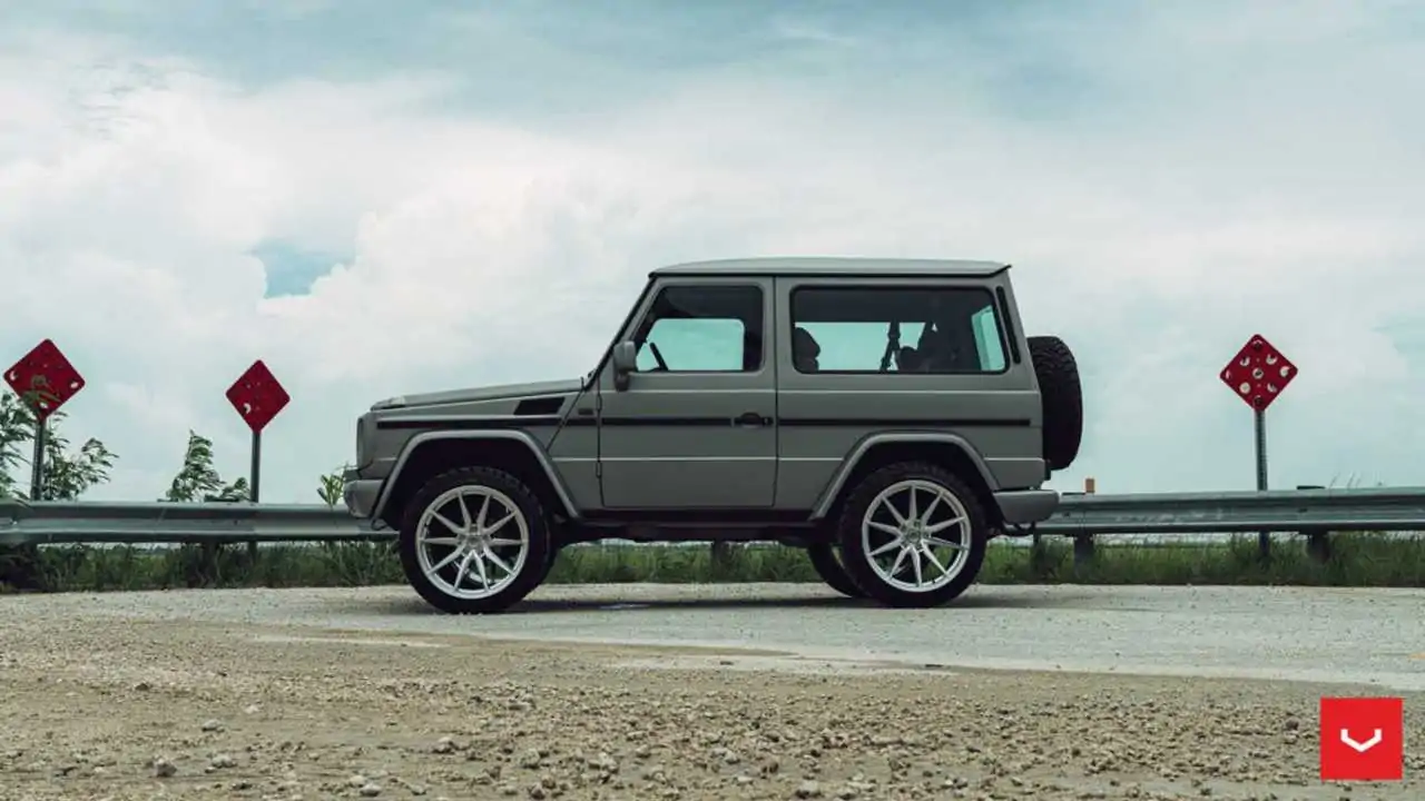 Watch an Old Three-Door Mercedes G-Class go Airborne