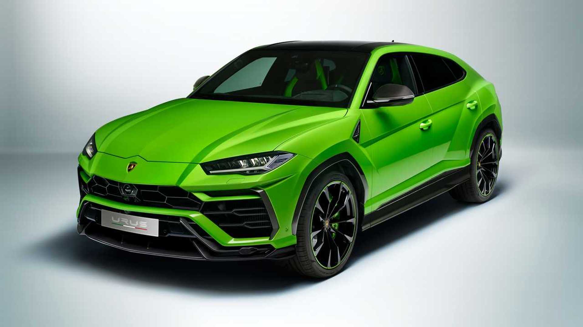 Lamborghini Shows Off New Urus Pearl Colors in Action-Filled Video