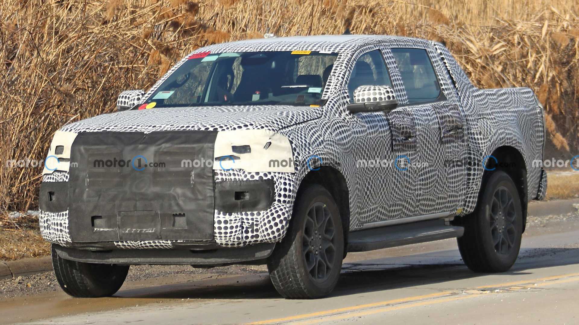 VW Amarok Spy Shots Show Unique-Looking Truck Covered in Camo