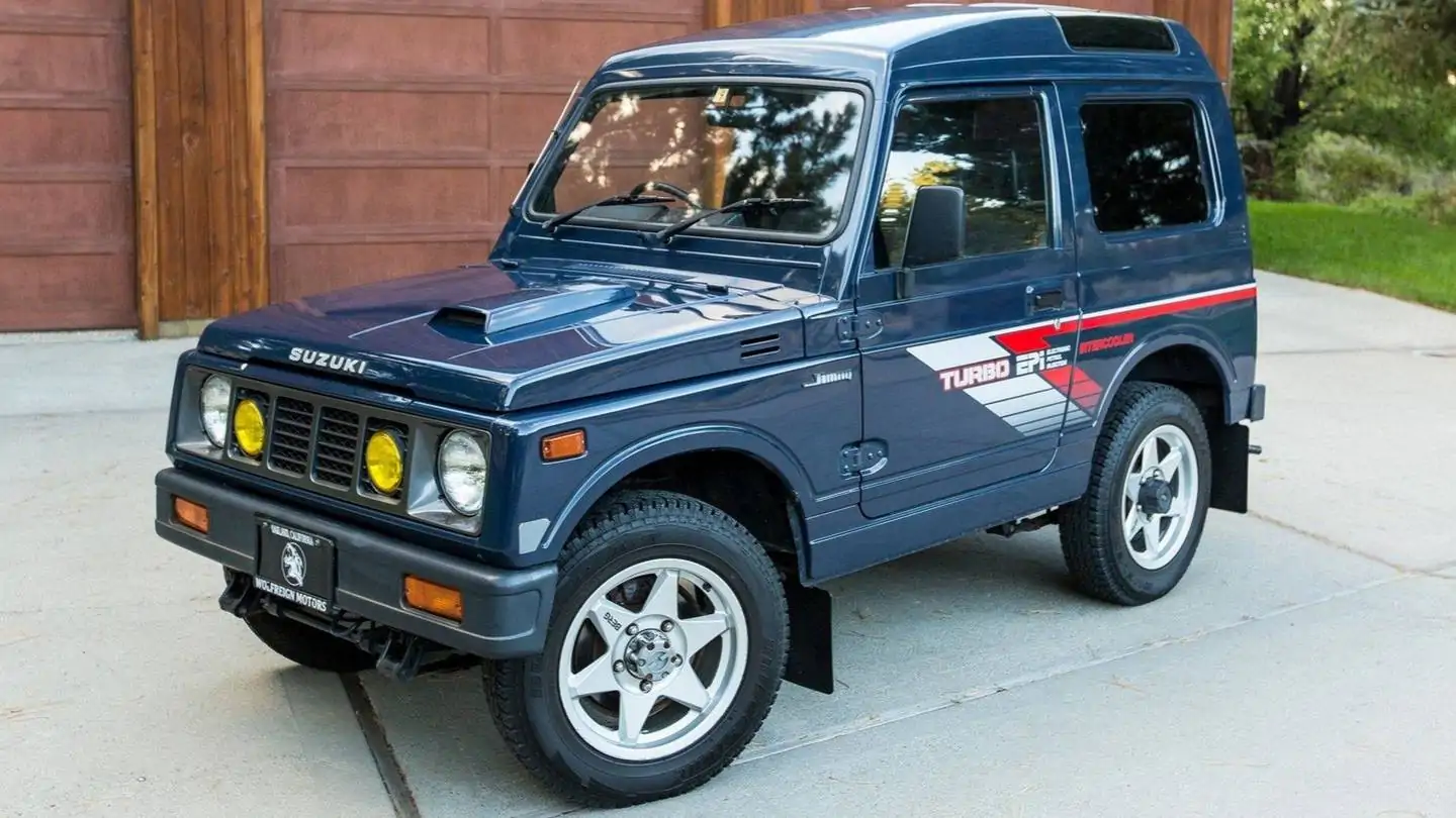 Get This Suzuki Jimny turbo Imported from Japan before We Do