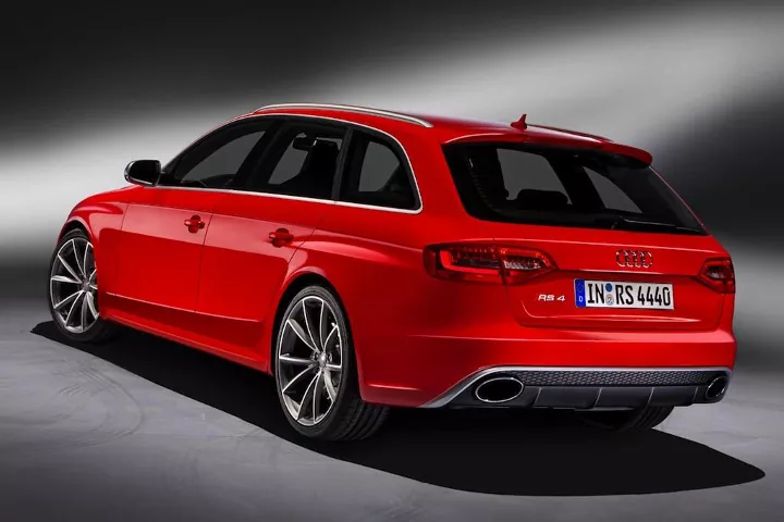 2012 Audi RS4 Avant leaked