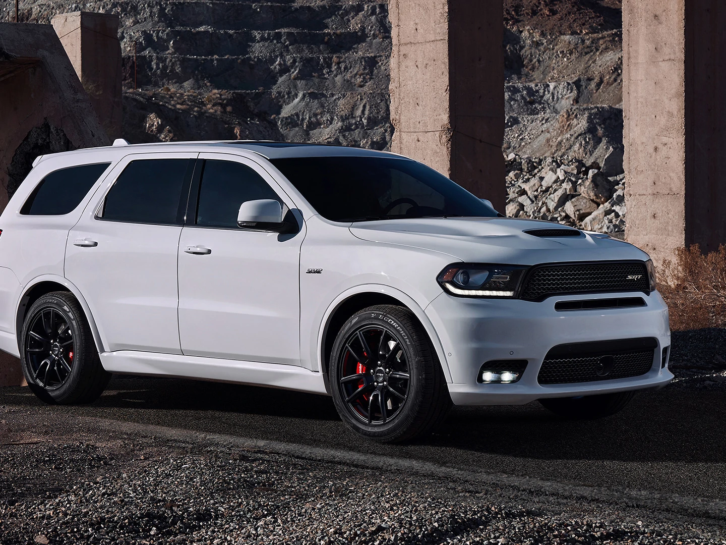 Dodge Durango SRT 2018 is the 12-second family crossover