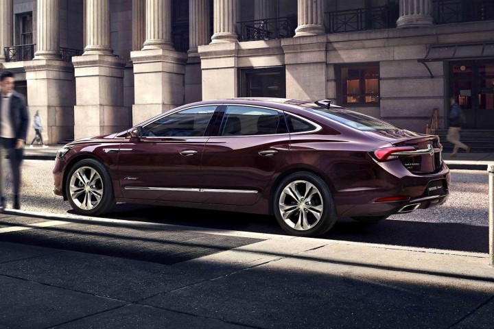 Buick Details China-Only LaCrosse and LaCrosse Avenir Facelift