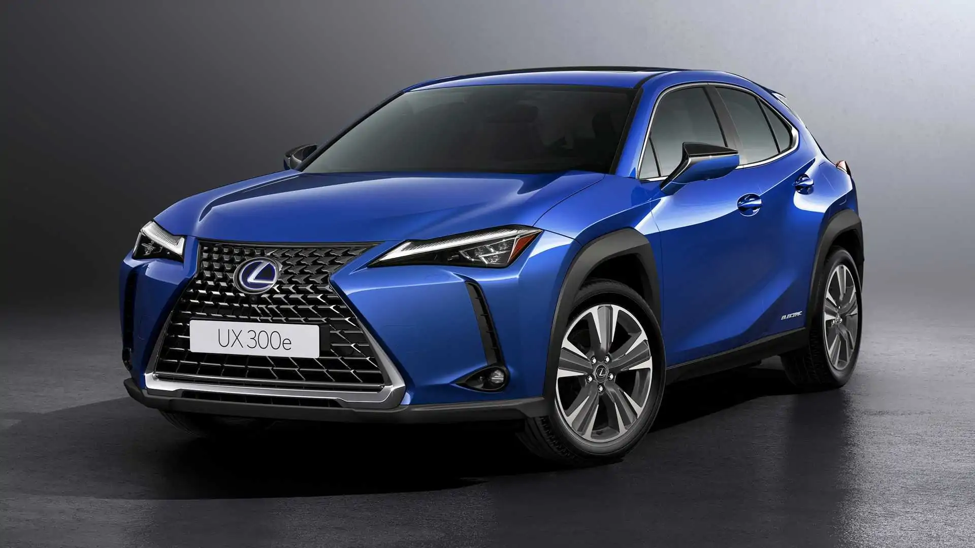 2020 Lexus UX 300e is the Brand's First Electric Vehicle