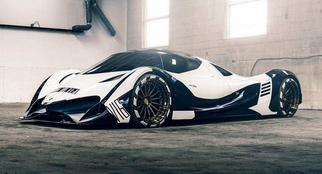 Devel Sixteen Hypercar Sets a Top Speed Of 320 MPH