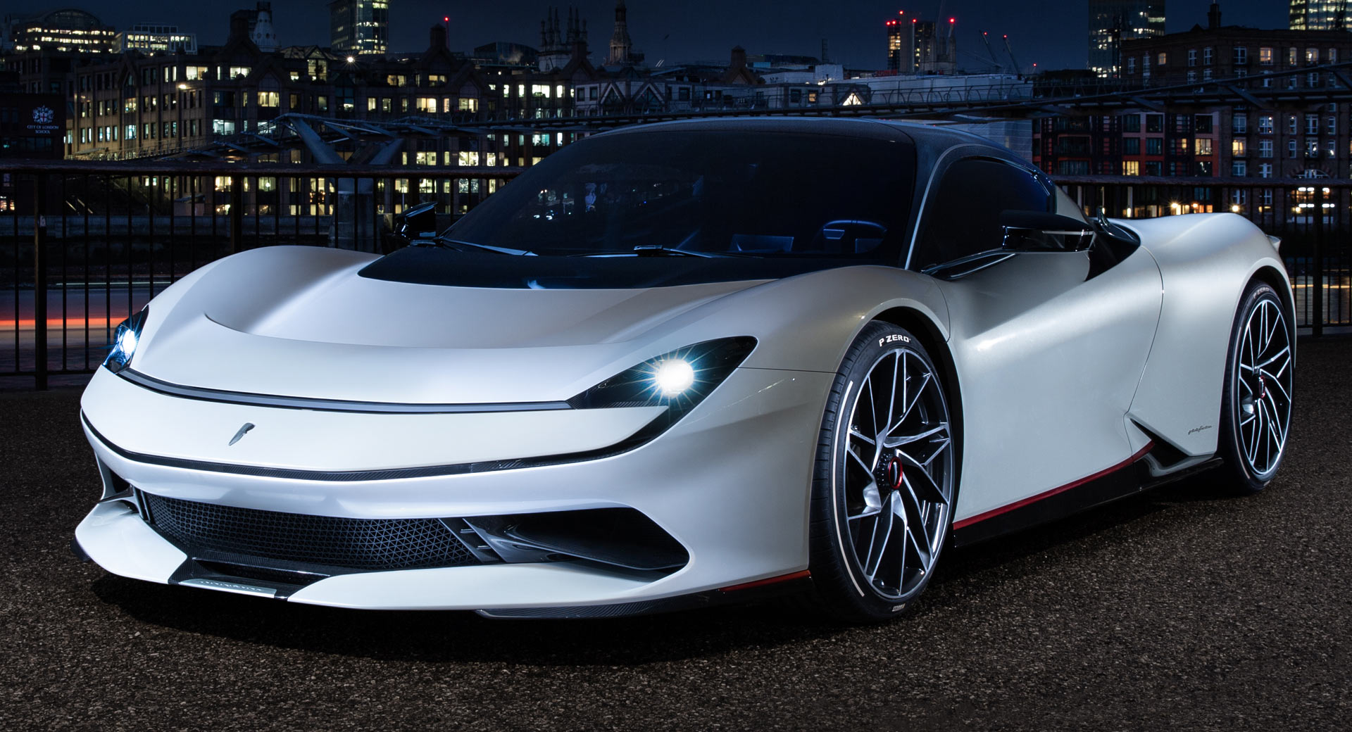 Pininfarina battista Revealed in Geneva With 1,874 Electric HP