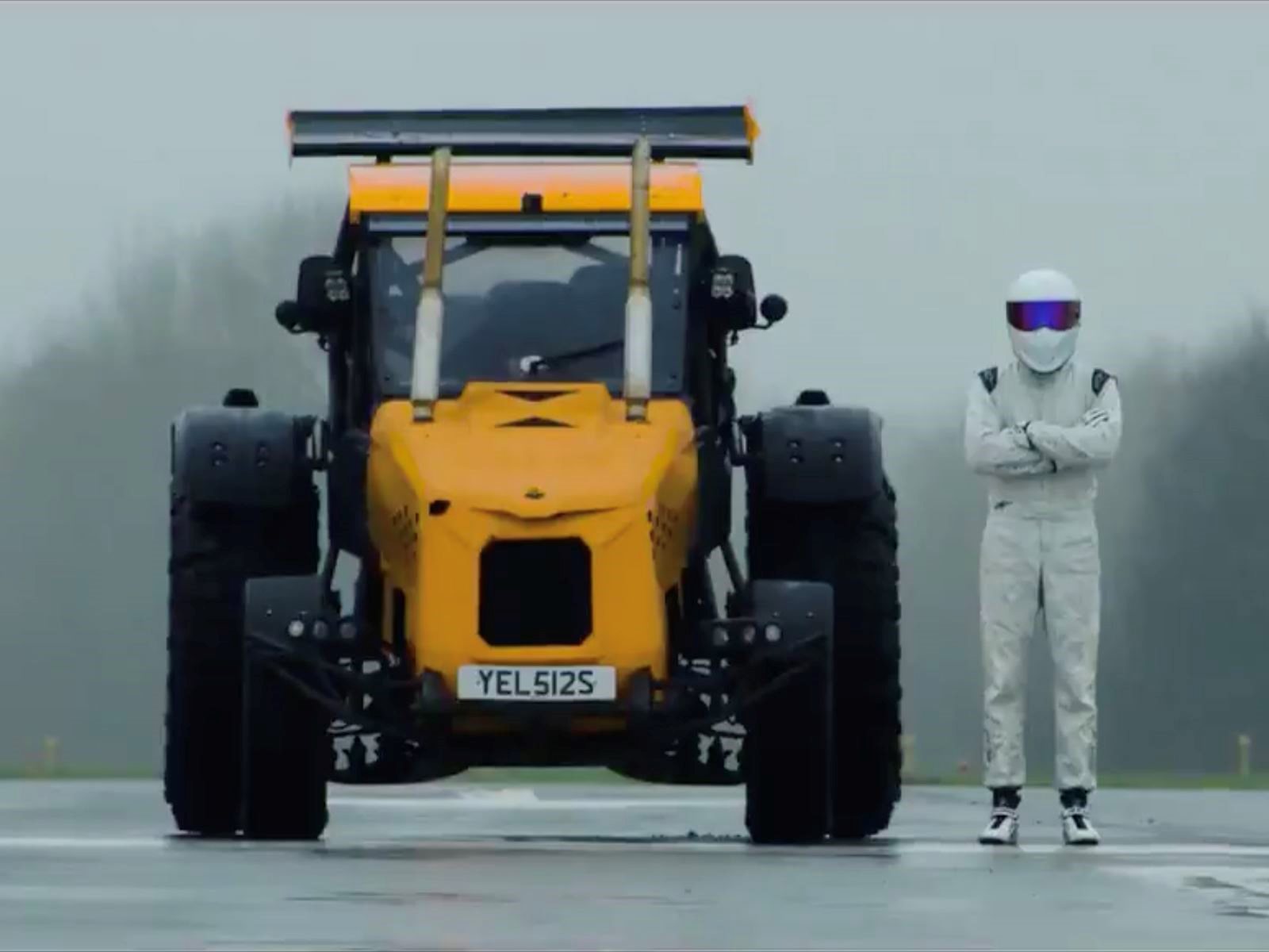 With 87.2 MPH, The Stig sets a world record for fastest tractor by setting a world record