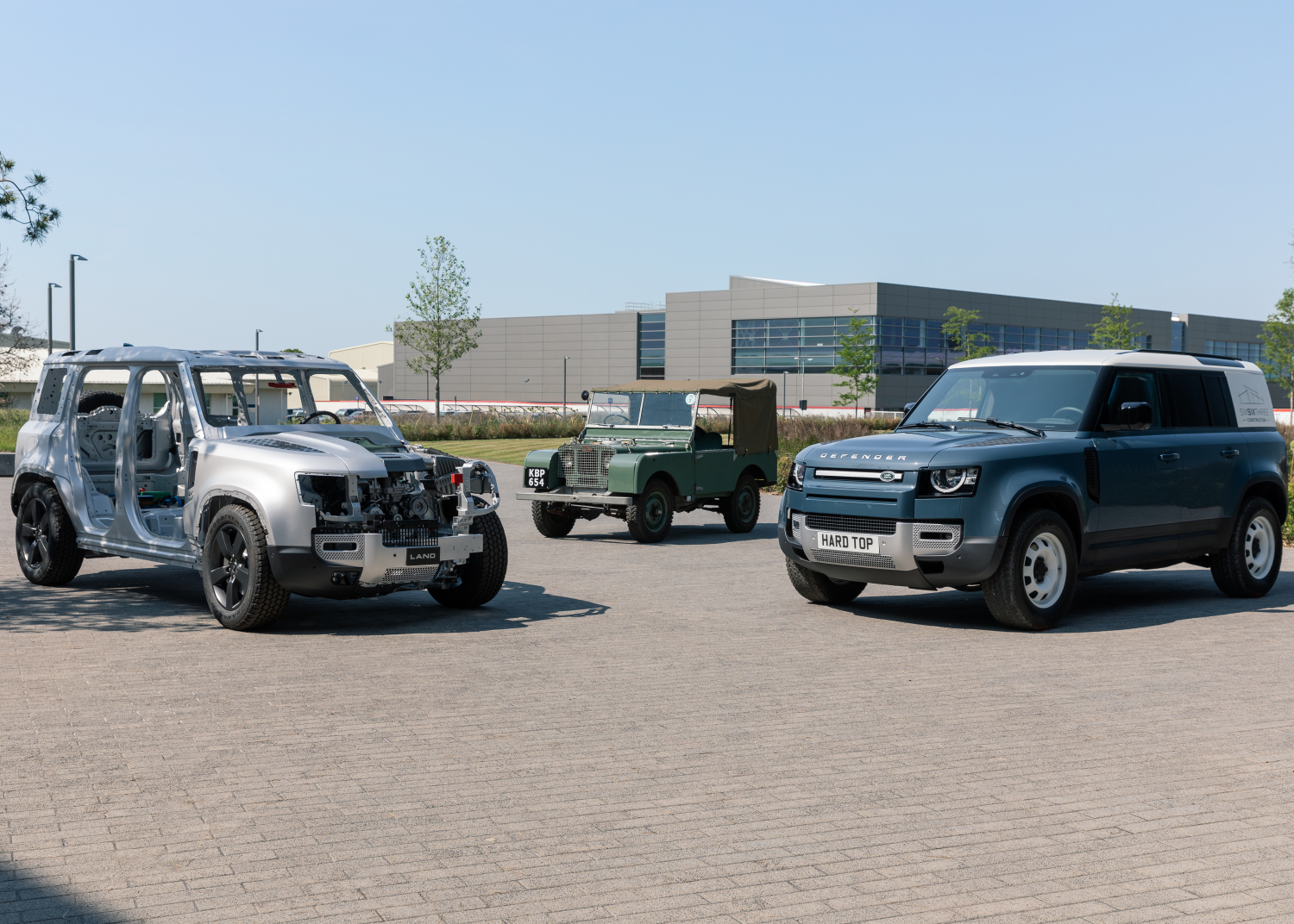 Land Rover Defender aims to appeal to commercial buyers with a hard top model