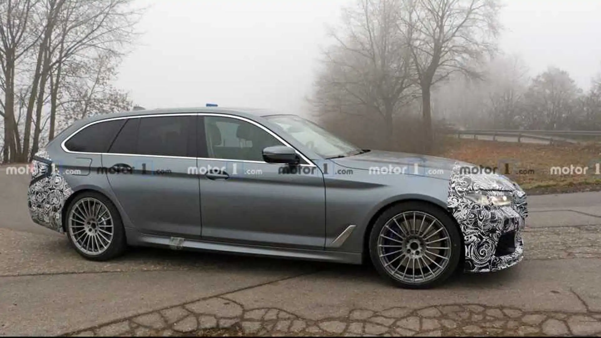 Alpina B5 touring is named the World's Fastest Wagon Preps for LCI