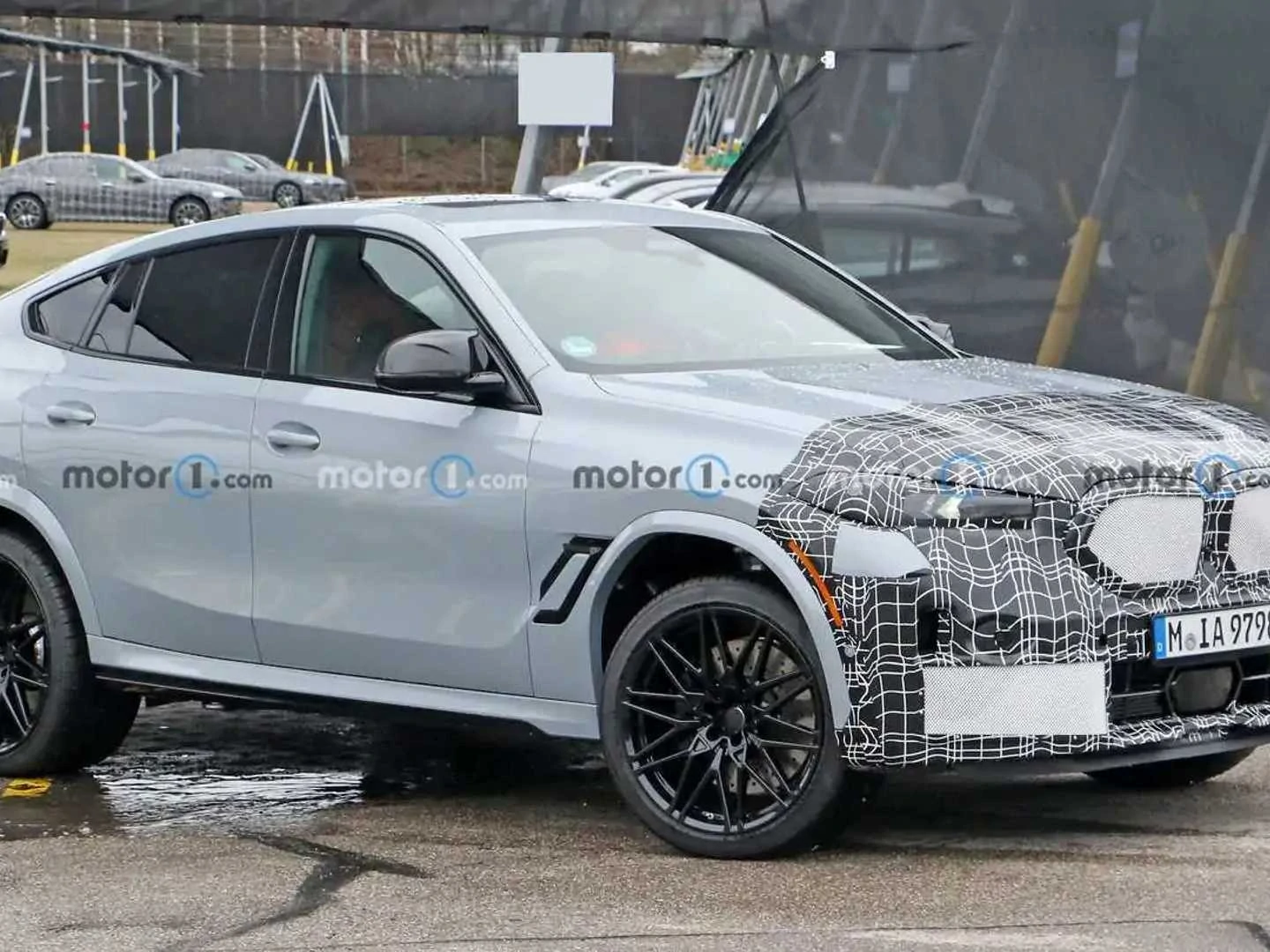 BMW X6 M Facelift Revealed with Minimal Camouflage