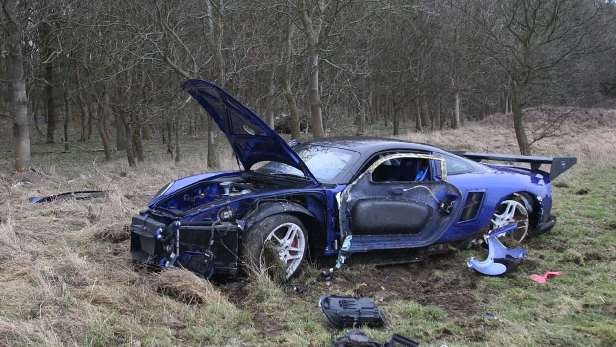 High Speed Event: 9ff GT9R Crashes in UK