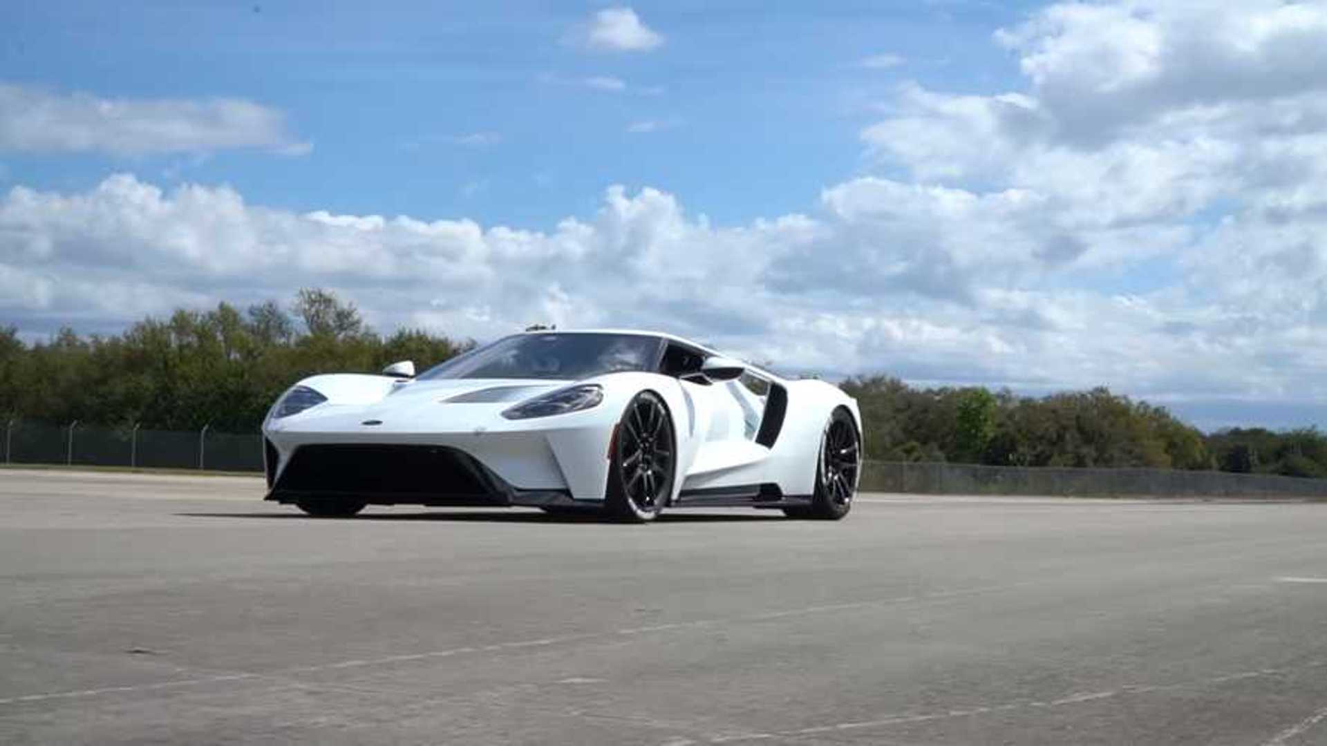 Watch A Ford GT Hit 213 MPH on The Space Shuttle's Massive Runway