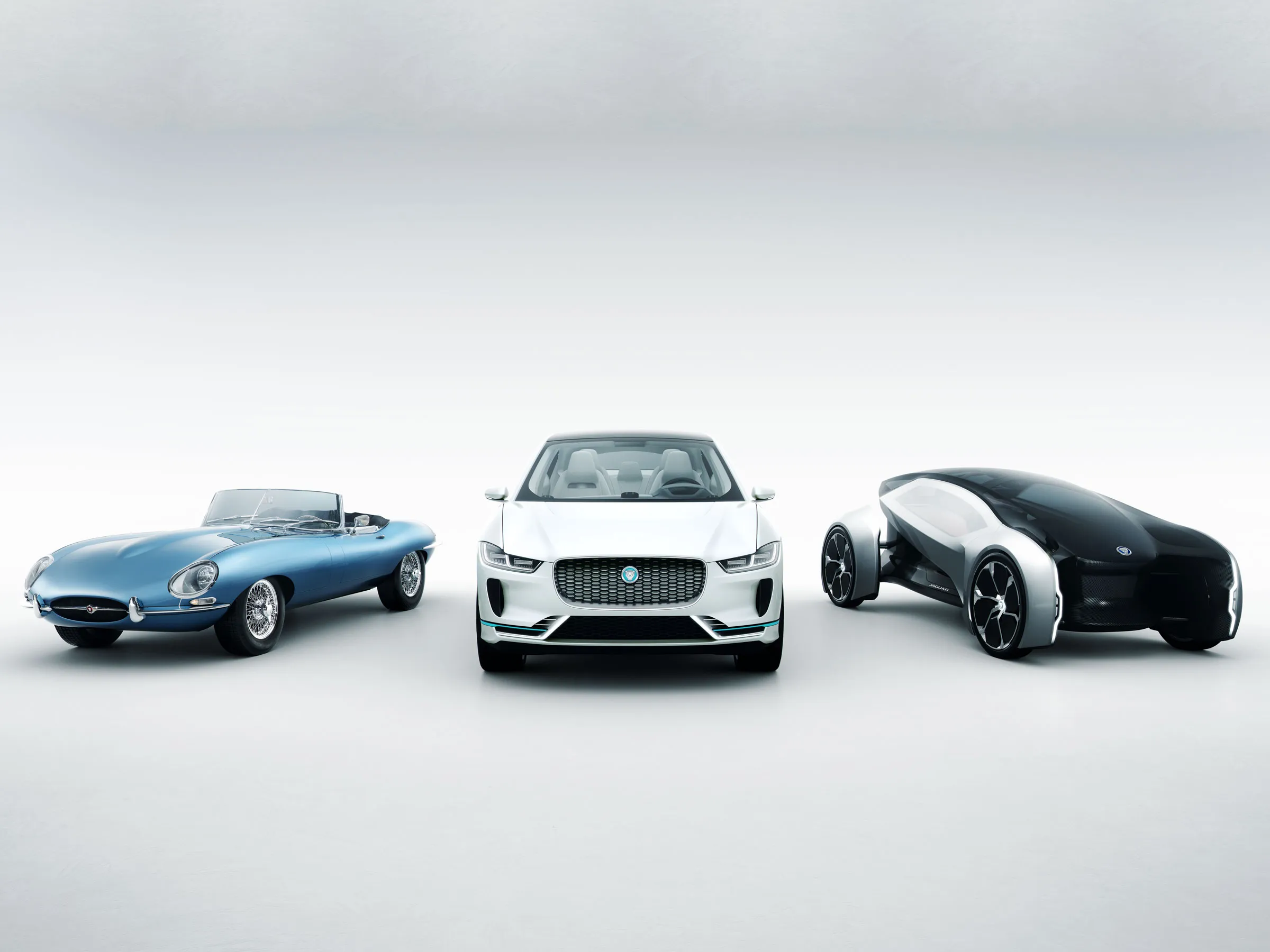 Jaguar unveils Future-Type Concepts and E-Type Jaguar Jaguar